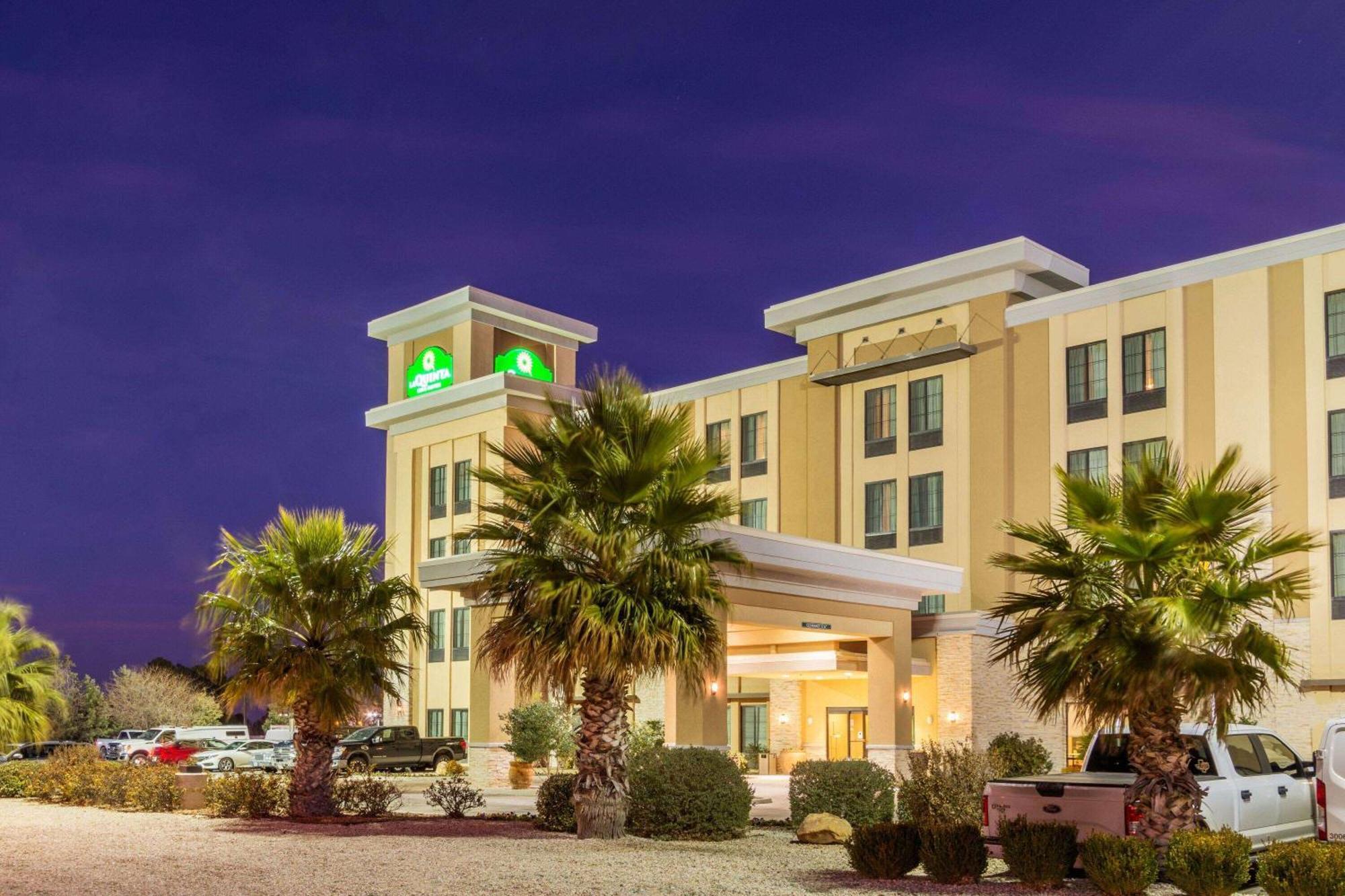 La Quinta By Wyndham Carlsbad Hotel Luaran gambar